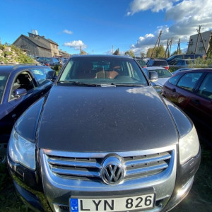 VW TOUAREG