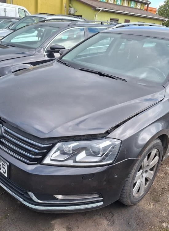 VW Passat