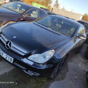 MERCEDES-BENZ