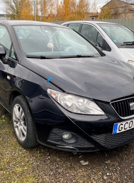 SEAT IBIZA