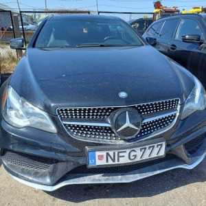 MERCEDES-BENZ E350