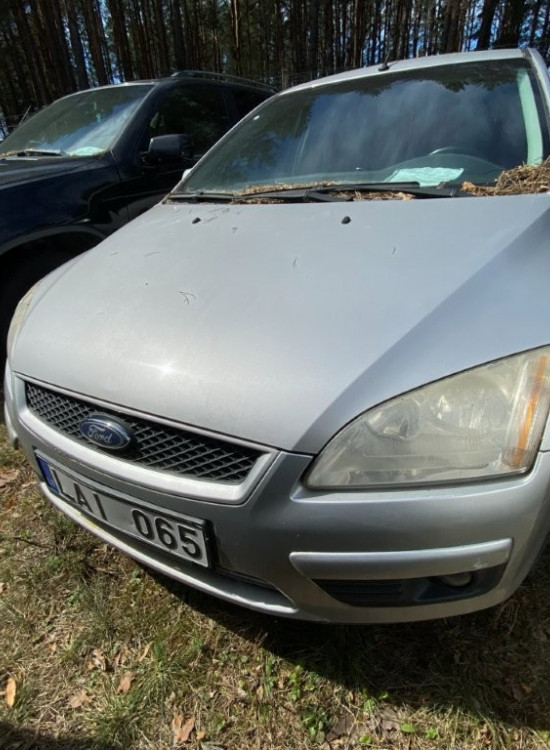 FORD FOCUS