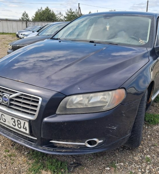 Volvo S80