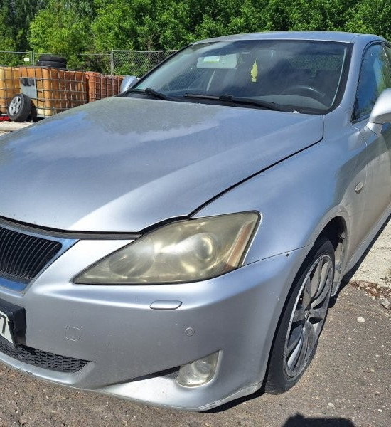 Lexus IS 220 d