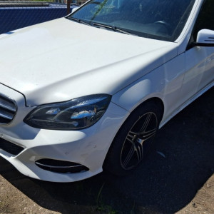 MERCEDES-BENZ E 200 CDI