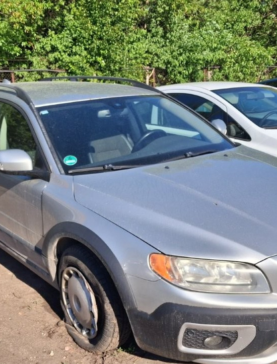 VOLVO XC70