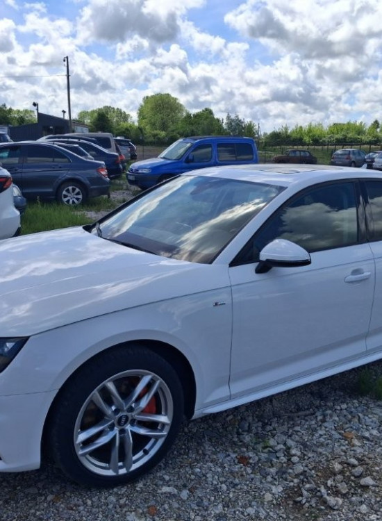 AUDI A4