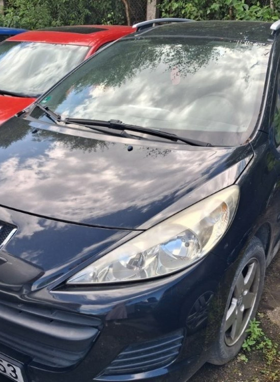 PEUGEOT 207