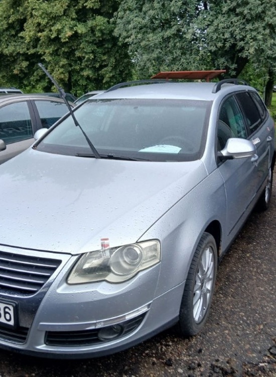VW Passat