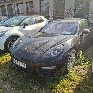 Porshe Panamera