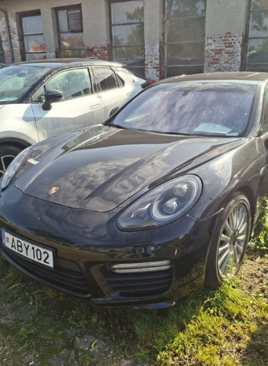 Porshe Panamera