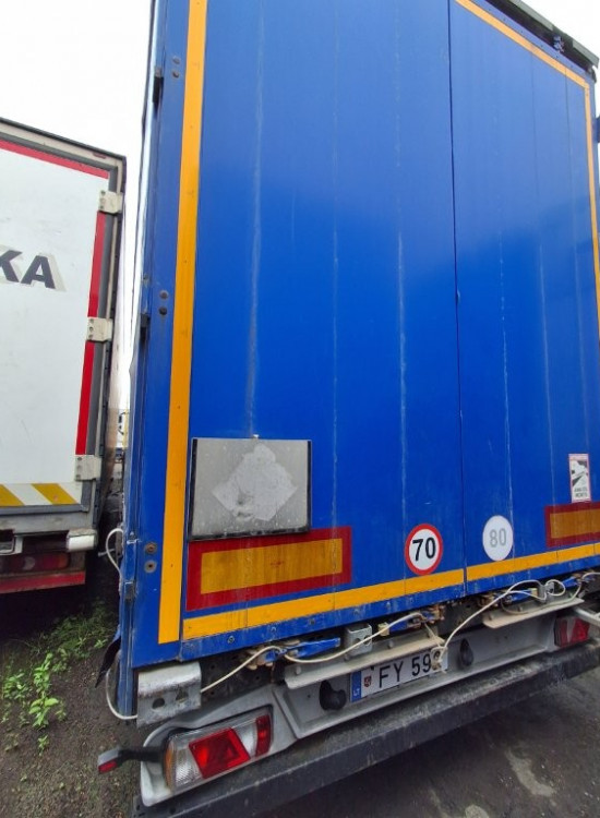 Puspriekabė KOEGEL SN24