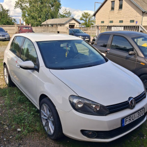 VW Golf