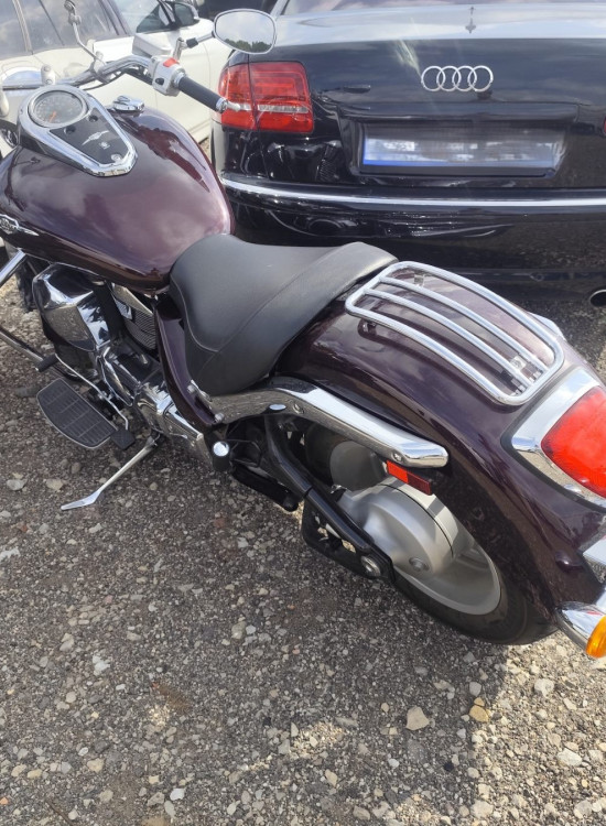 Suzuki VLR 1800